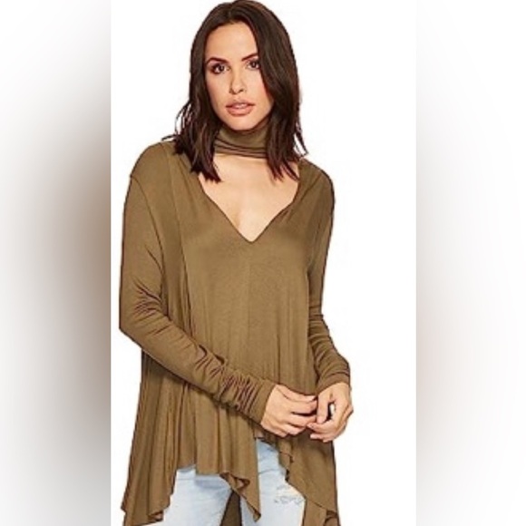 Free People Uptown turtleneck V  Tunic TOP Army Medium NEW With TAGS - Picture 1 of 4